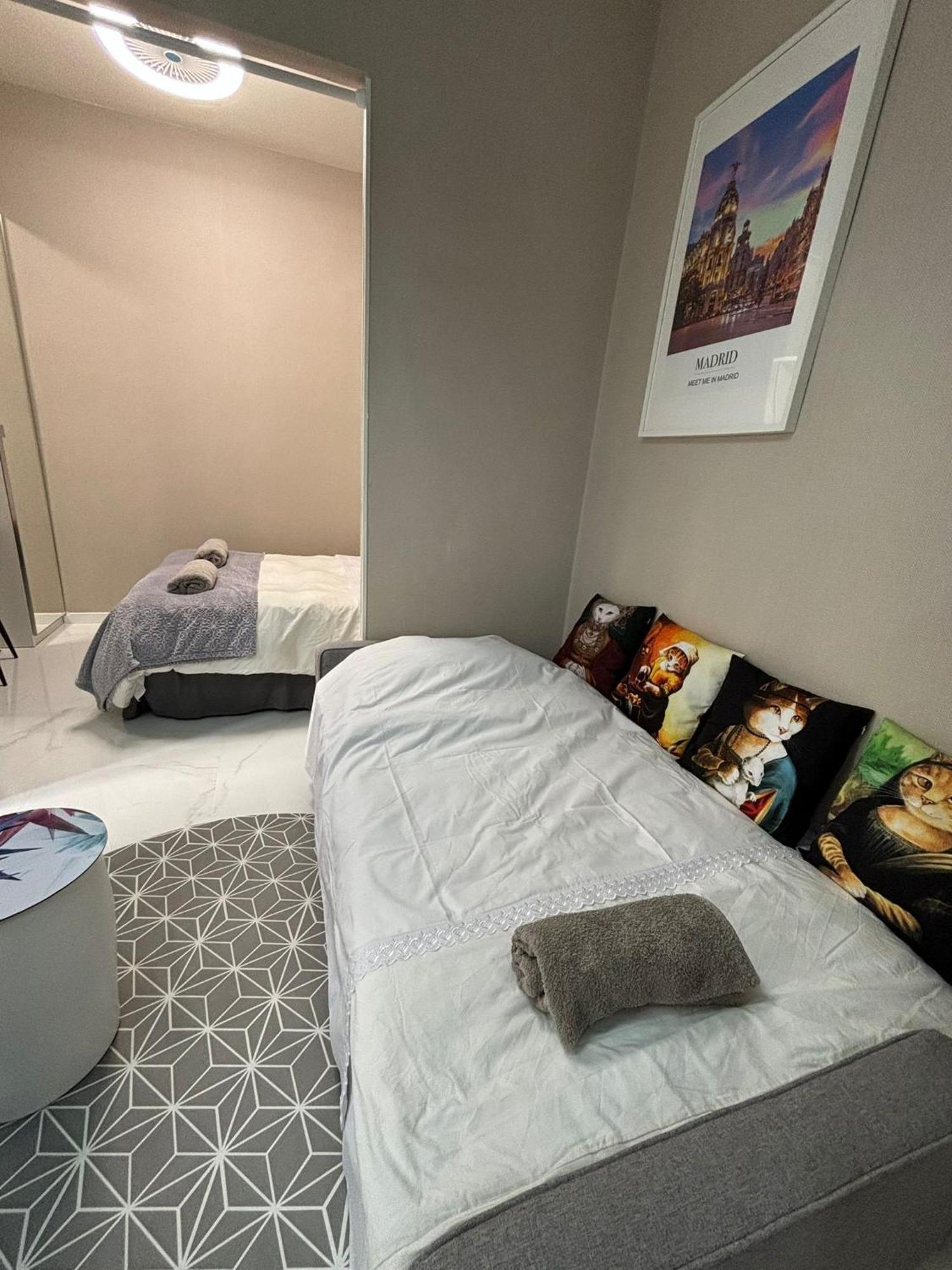 Cozy & Central Malasana Madrid Bagian luar foto